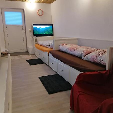 Jasmin Apartment Laichingen Екстериор снимка